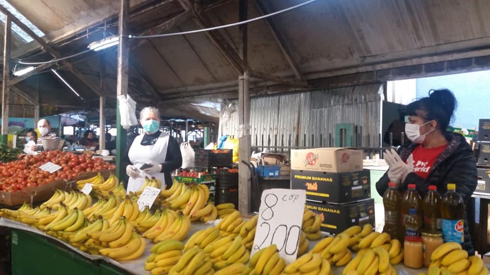 Bashkia e Durrësit njofton orarin e ri të tregut të fruta-perimeve