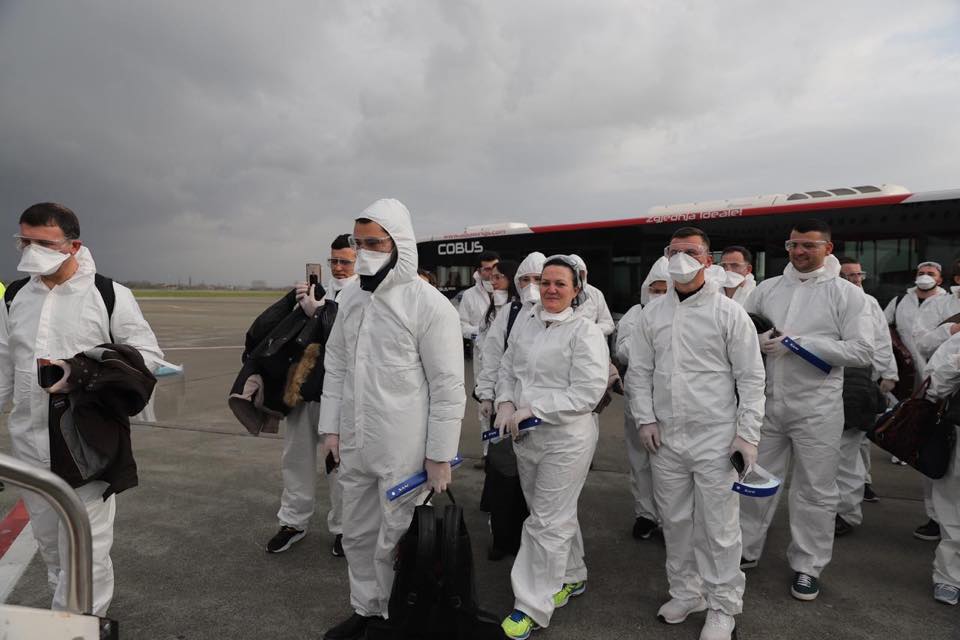 Euronews: Shqipëria dërgon ekip mjekësor për të ndihmuar Italinë në luftën me pandeminë