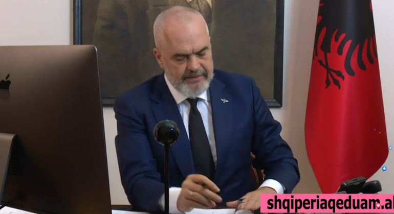 Rama merr qytetarin në telefon: Bonusin e qirasë do e paguajë qeveria