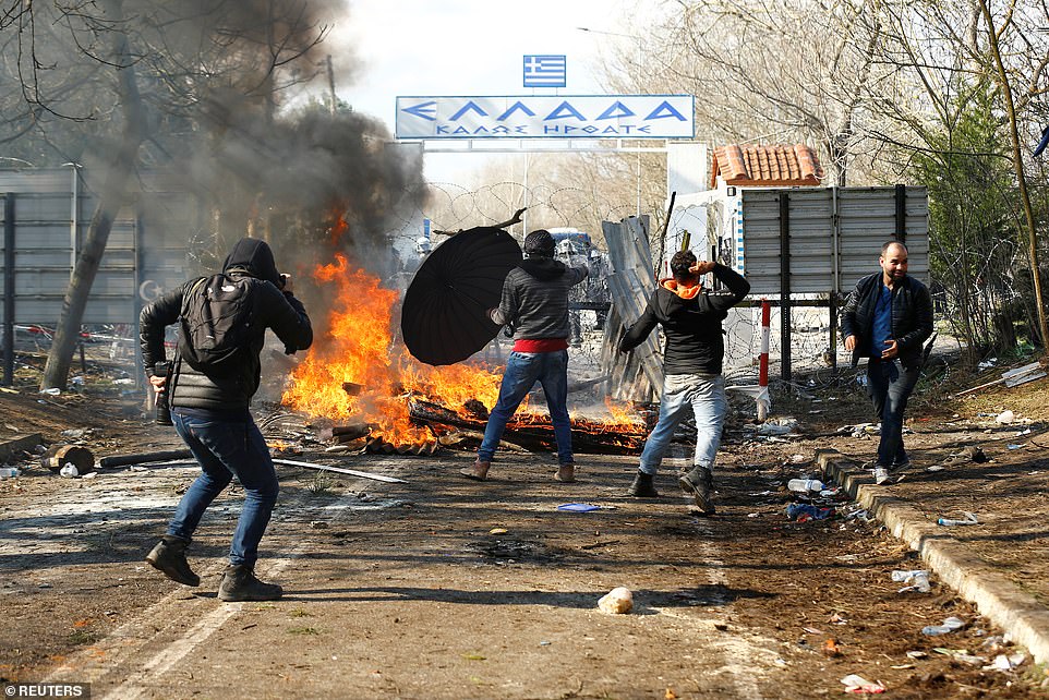 Vrasja e 34 ushtarëve turq/ Erdogan rrëzon 2 avionë dhe shkatërron 100 tanke, hakmerret edhe ndaj BE-së