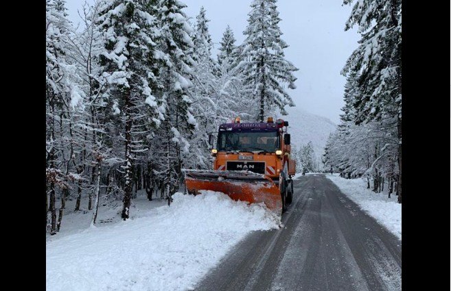 Reshje dëbore në disa zona të vendit, këto janë akset problematike
