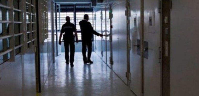 Koronavirusi/ Qeveria vendos lirimin e disa të dënuarve, ja kush përfiton