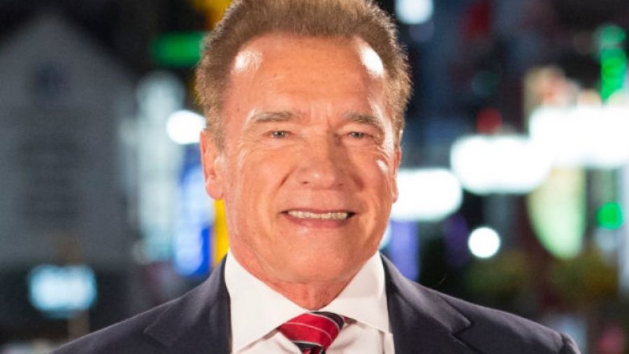 Schwarzenegger dhuron një milion dollarë për luftën ndaj koronavirusit