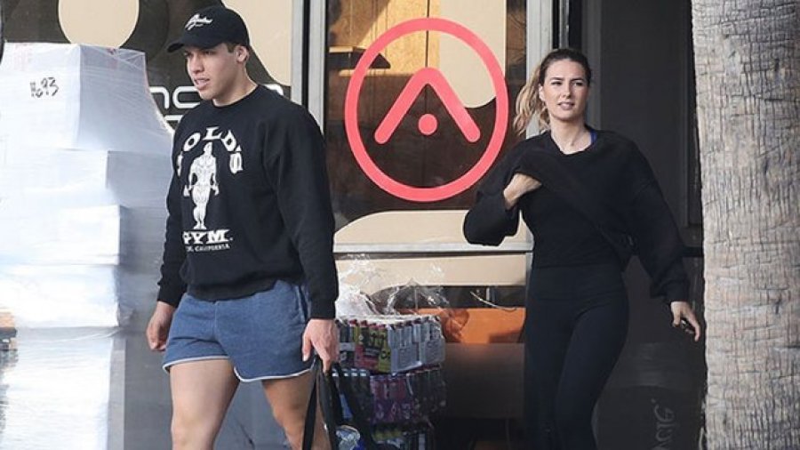 Kush është e dashura shqiptare e djalit të Arnold Schwarzenegger (FOTO)