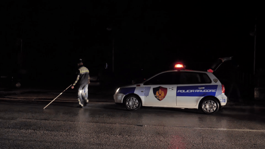 E përplas makina, humb jetën 40-vjeçari