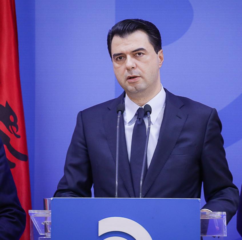 “Maskat e skaduara për mjekët”, Basha kërkon nisjen e hetimeve