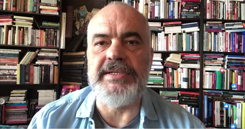 “Vlonjatët sot në 19:00 do shajnë virusin nga motra”, Rama: Ju mbështes, por shani nga ballkonet (VIDEO)