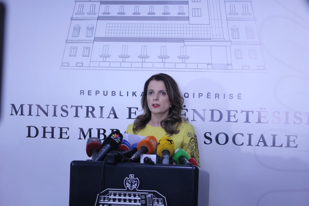 MSH: Janë testuar 53 raste për koronavirus, të gjithë negativë