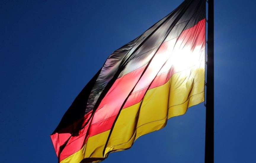 Ministria e Jashtme njoftim për shqiptarët në Gjermani dhe Francë nëse tejkalojnë qëndrimin