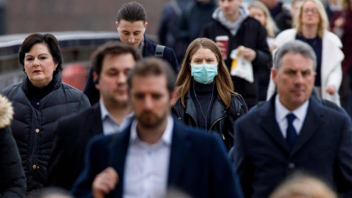 Studimi i Oksfordit: Koronavirusi mund të ketë infektuar gjysmën e popullsisë së Britanisë së Madhe