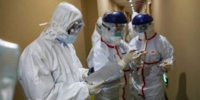 Tre shqiptarë me koronavirus në Indonezi, ndërron jetë një prej tyre