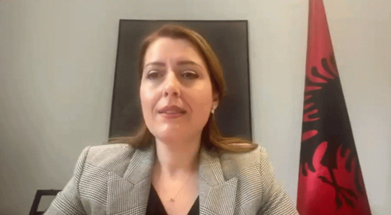 Hapet COVID-2, spitali “Shefqet Ndroqi” realizon kirurgjinë e parë të pacientes së prekur nga COVID-19