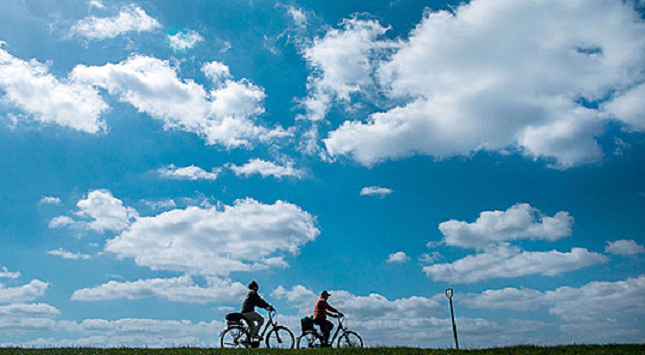 Moti me diell e temperatura të larta edhe sot