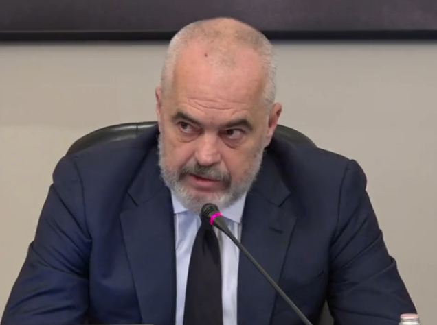 Rama thirrje të rinjve: Shmangni lokalet e pub-et ku kërcehet e këndohet, jo kontakte me të moshuarit