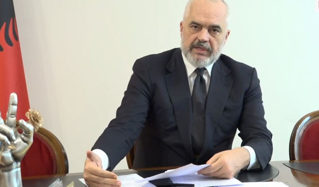 “Mos u jepni dorën dhe rrini te dera”, Rama: Do të ndalojmë daljen e pensionistëve nga shtëpia