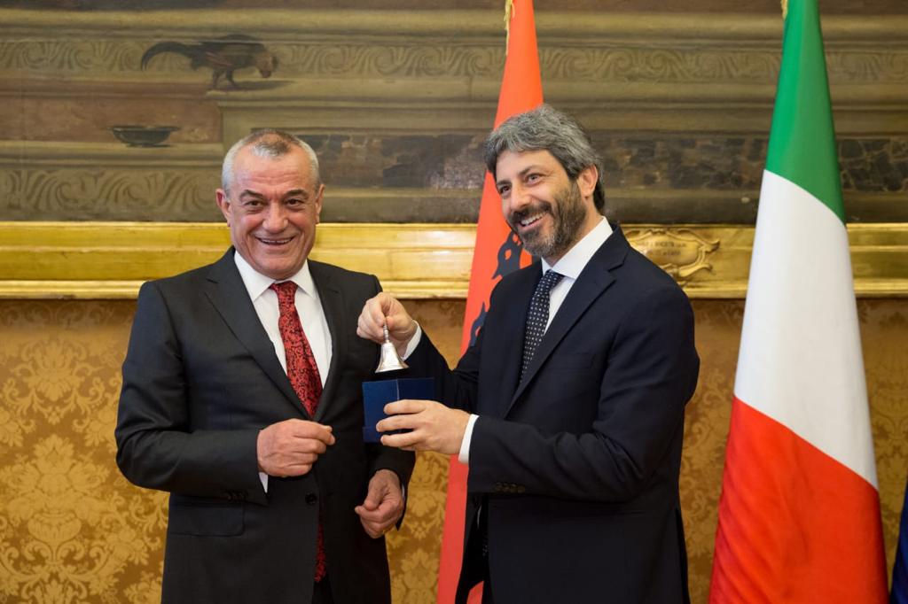 Ruçi letër Presidentit të Dhomës së Deputetëve të Italisë: Do të jeni për shqiptarët dritarja nga sheh qytetërimin perëndimor