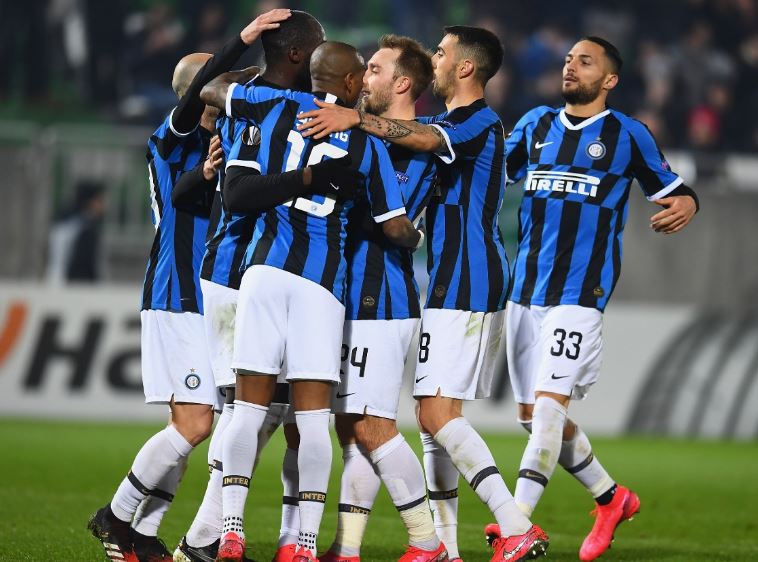 U larguan prej koronavirusit, Interi i kërkon 7 lojtarëve të kthehen në Milano dhe të futen në karantinë