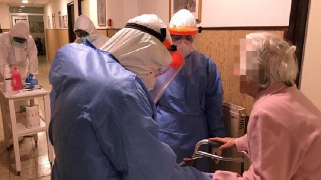 Humbin jetën 7 mjekë të tjerë në Itali, 116 në total që nga shfaqja e koronavirusit