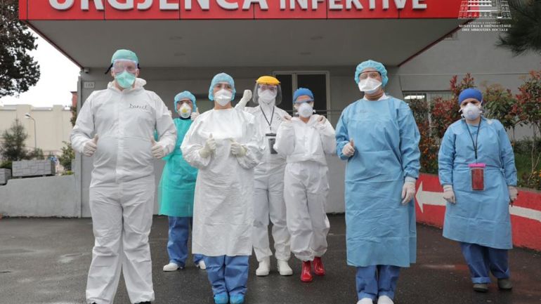 Letra e nënë Vezikos pasi la infektivin dhe batuta për doktor Piperon