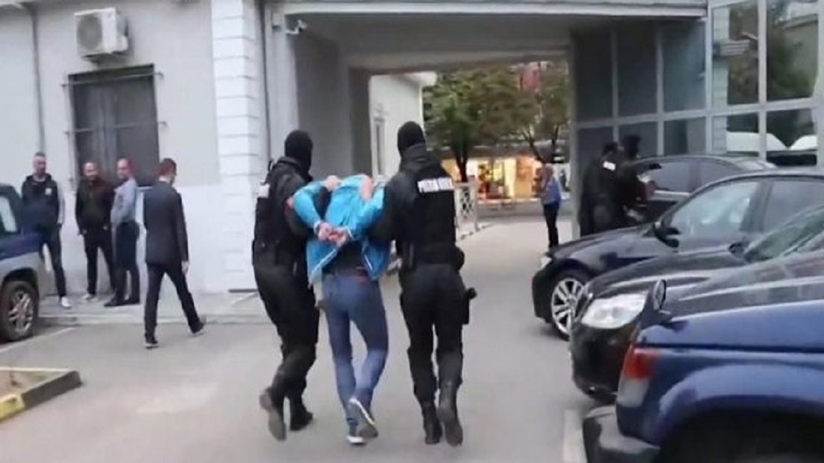 Arrestohet një tjetër i kërkuar i operacionit “Vol-Vo 4”