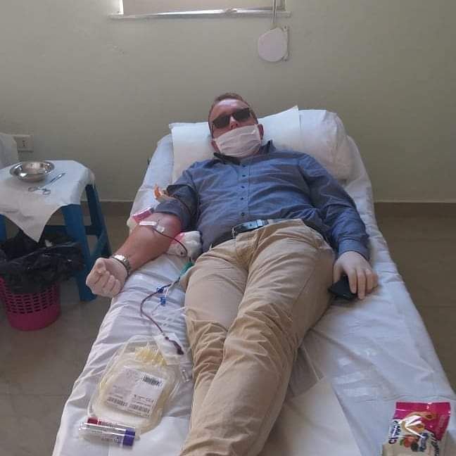 Të rinjtë e FRPD Durrës dhurojnë gjak për të sëmurët talasemikë (FOTO)