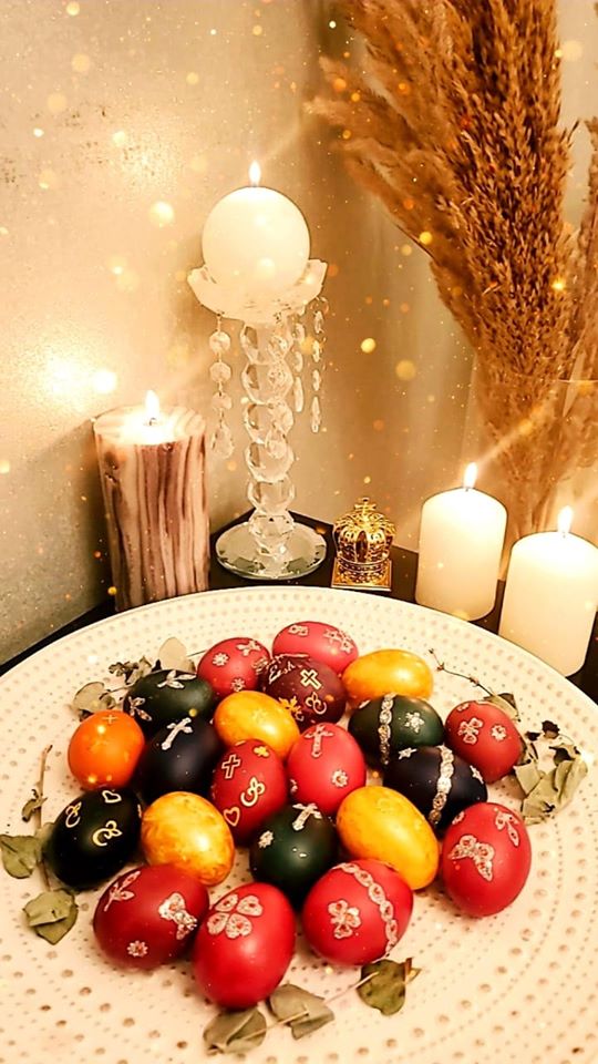 Meta uron festën e Pashkëve: Sjellshin shëndet, mirësi e begati për çdo familje