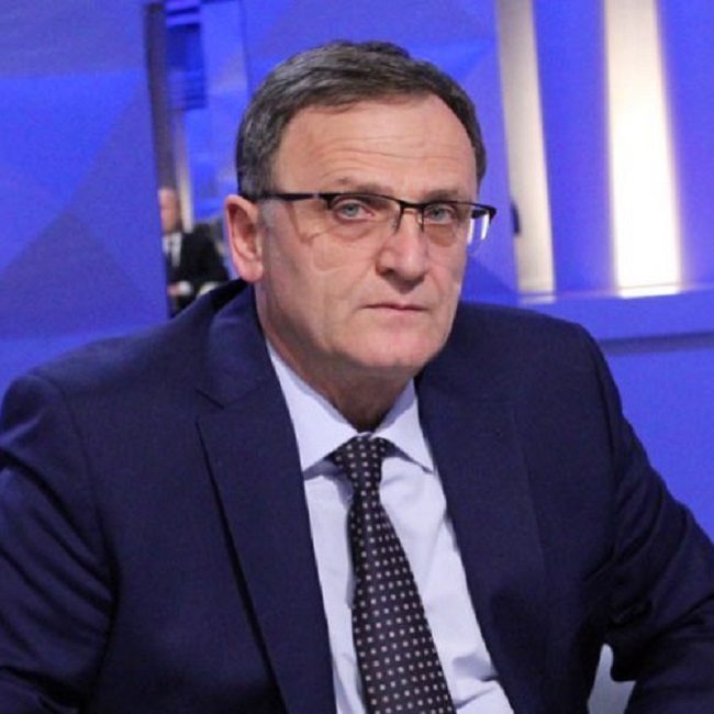 Ndryshimet në Kodin Penal, ish-ministri: Parlamenti sot, si t’i japësh kallashnikov një majmuni