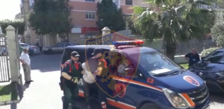 I dehur në timon dhe pa autorizim, pranga 52-vjeçarit në Durrës