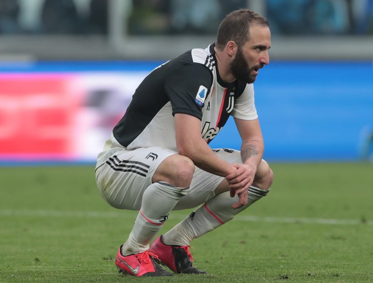 Higuain nuk pranon të rikthehet, Juventus po punon për pasuesin e tij!