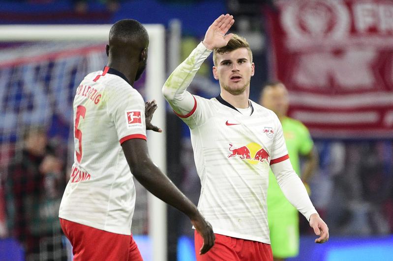 Me Ragnick te Milani, vinë edhe 3 lojtarë për 130 mln euro!