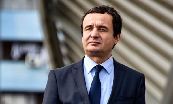 Serbia i dhuron Kosovës 1000 teste koronavirusi, Albin Kurti: Të përgjigjet ministri i Shëndetësisë