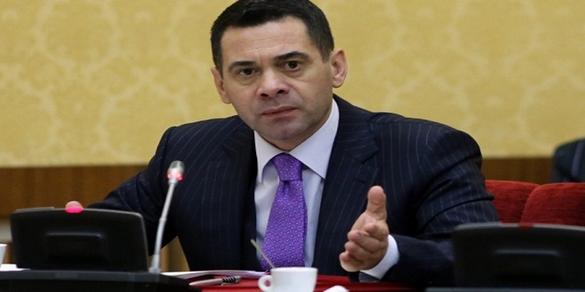 Ahmetaj sqaron dy paketat e ndihmës: Ja dy elementët thelbësorë