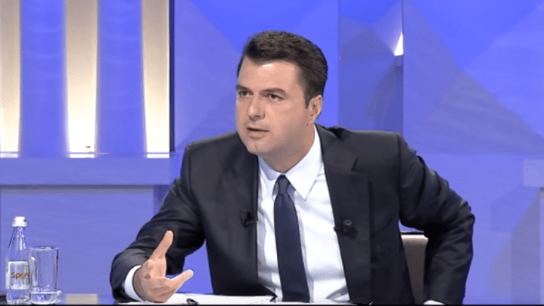 Tenderat sekretë, Basha: Rama nuk publikon të vërtetën, por bën si klloun