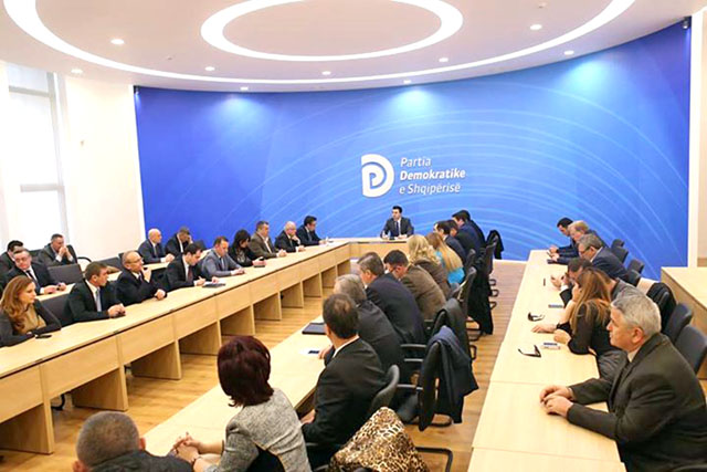 Basha mbledhje online me strukturat e PD-së në gjithë vendin