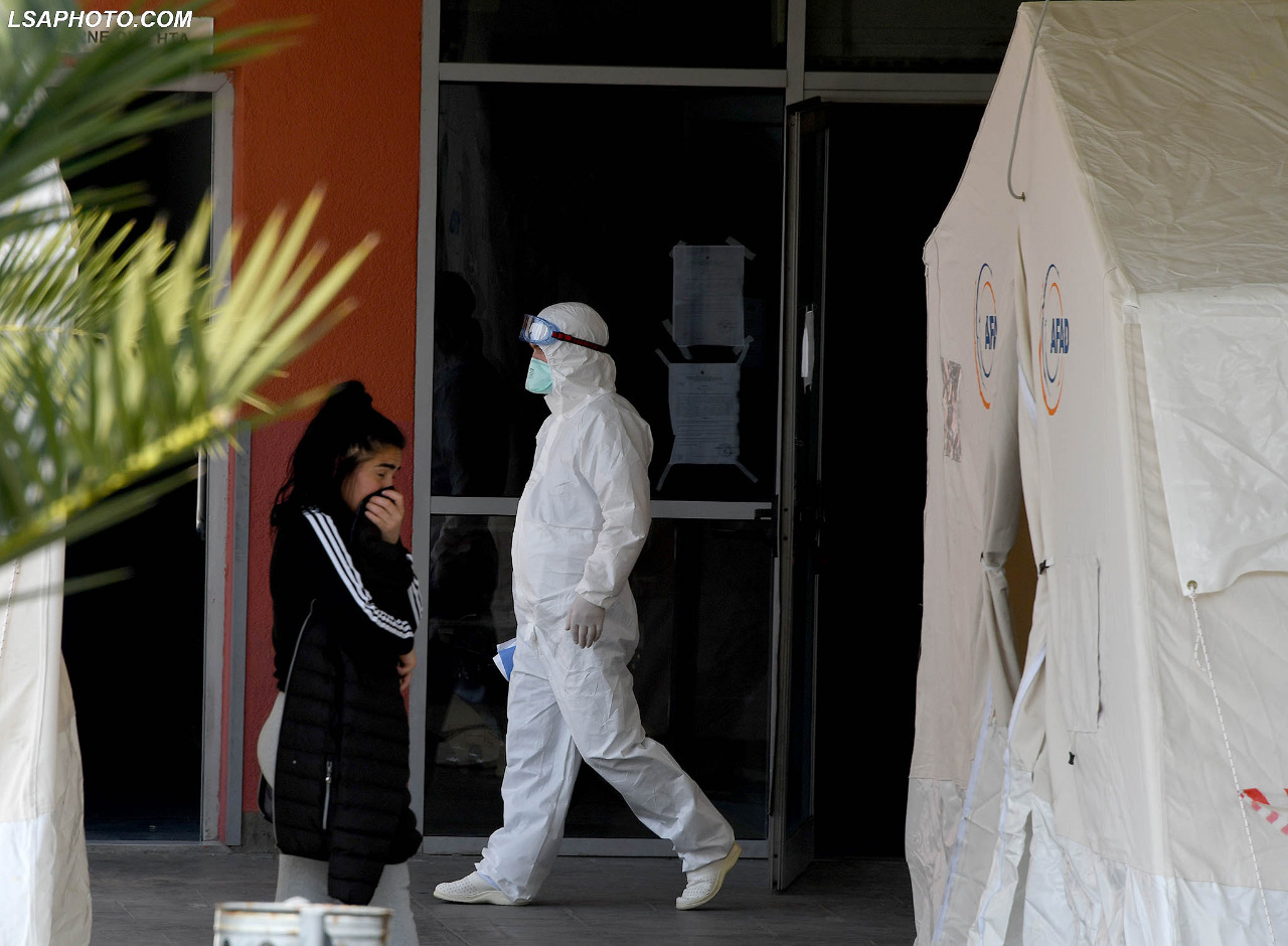 Shkon në 18 numri i viktimave nga COVID-19, humb betejën pacienti nga Tirana