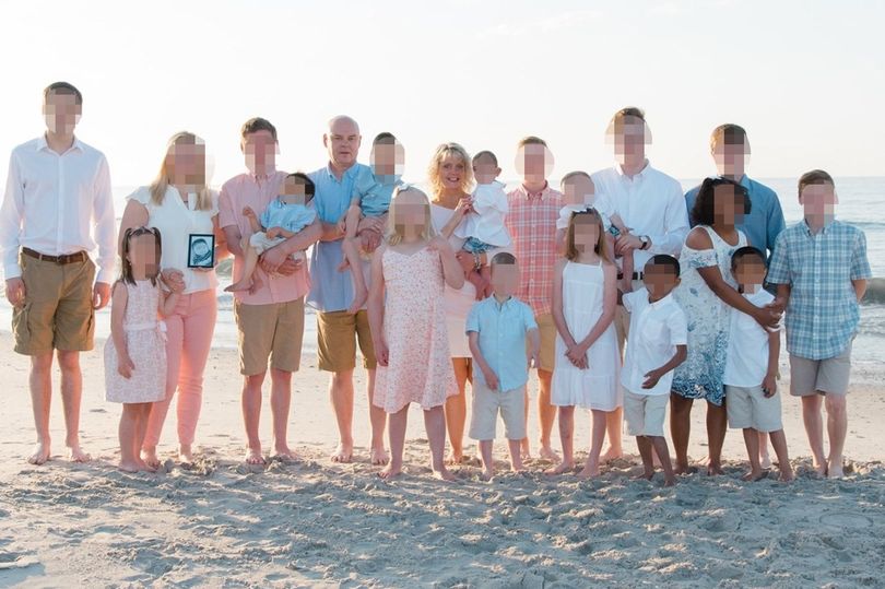 Mamaja asimptomatike infekton 17 nga 18 fëmijët e saj me koronavirus