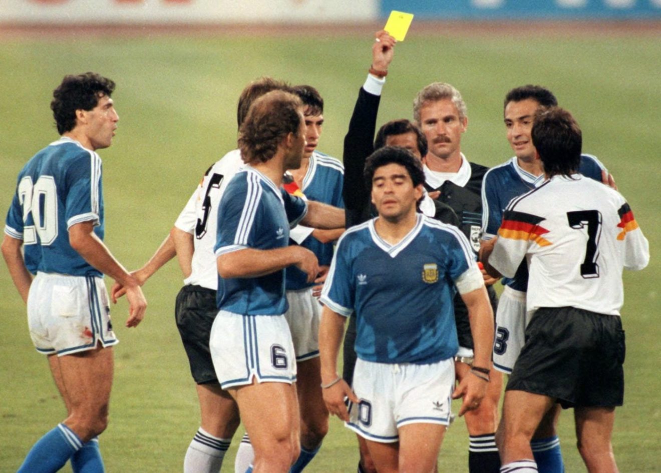 Flet arbitri i finales së “Italia ‘90”: Maradona njeri i keq, e përbuza
