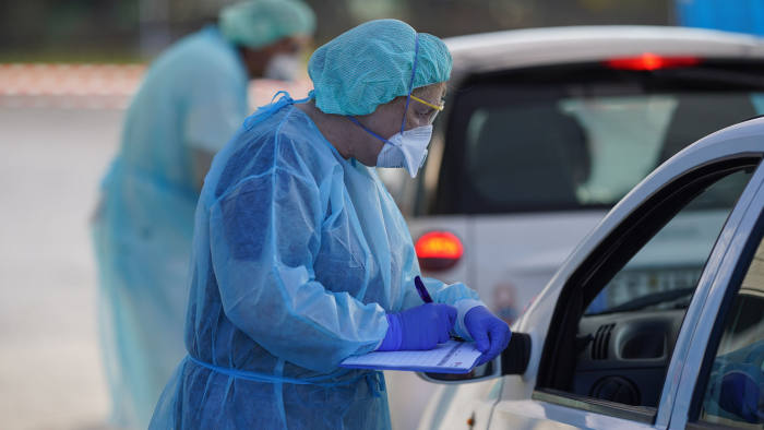 Ulet ritmi i rasteve të reja në Gjermani, vdekshmëria nën 2%