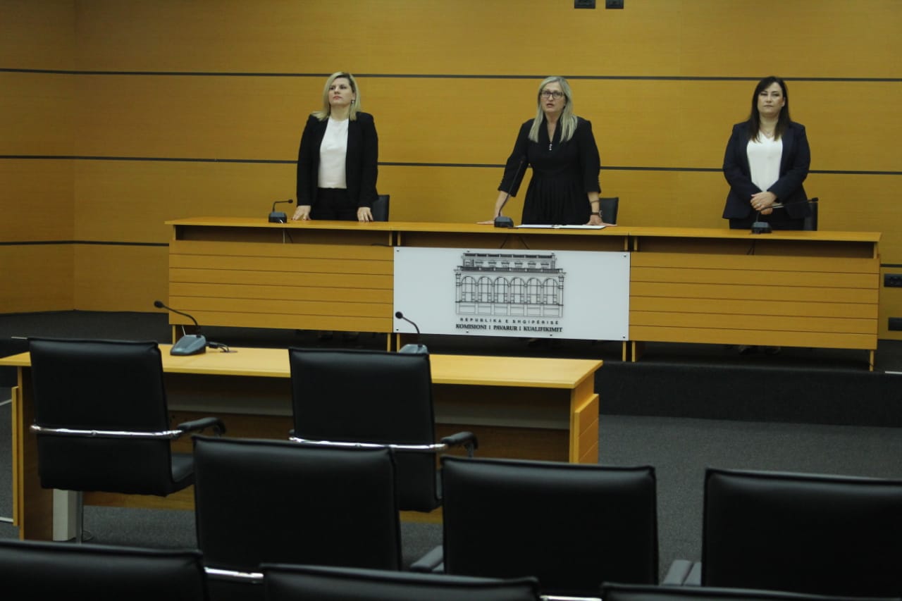 Anëtarët e KPK-së do dhurojnë 50% të pagës neto të prillit