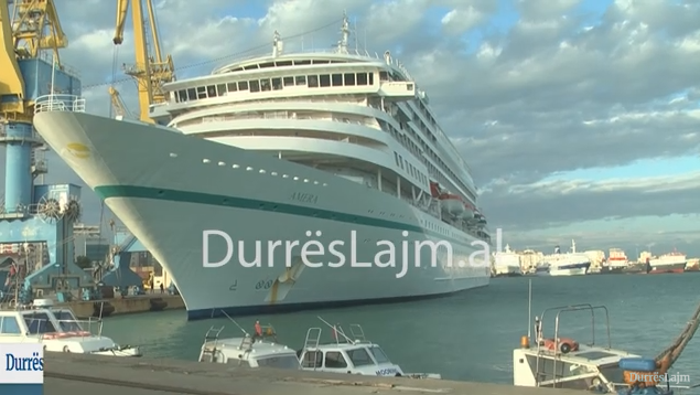 Jahtet dhe krocerat në Durrës, DPD: Do qëndrojnë në port vetëm për të bërë furnizime!