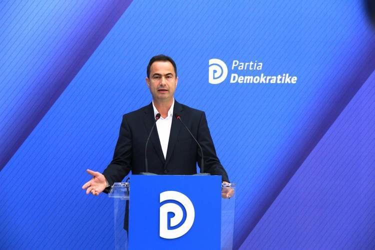 Ish-deputeti i PD: Me eurot e çuara për beton dhe projekte korruptive, Rama do kishte siguruar mësim online për të gjithë nxënësit