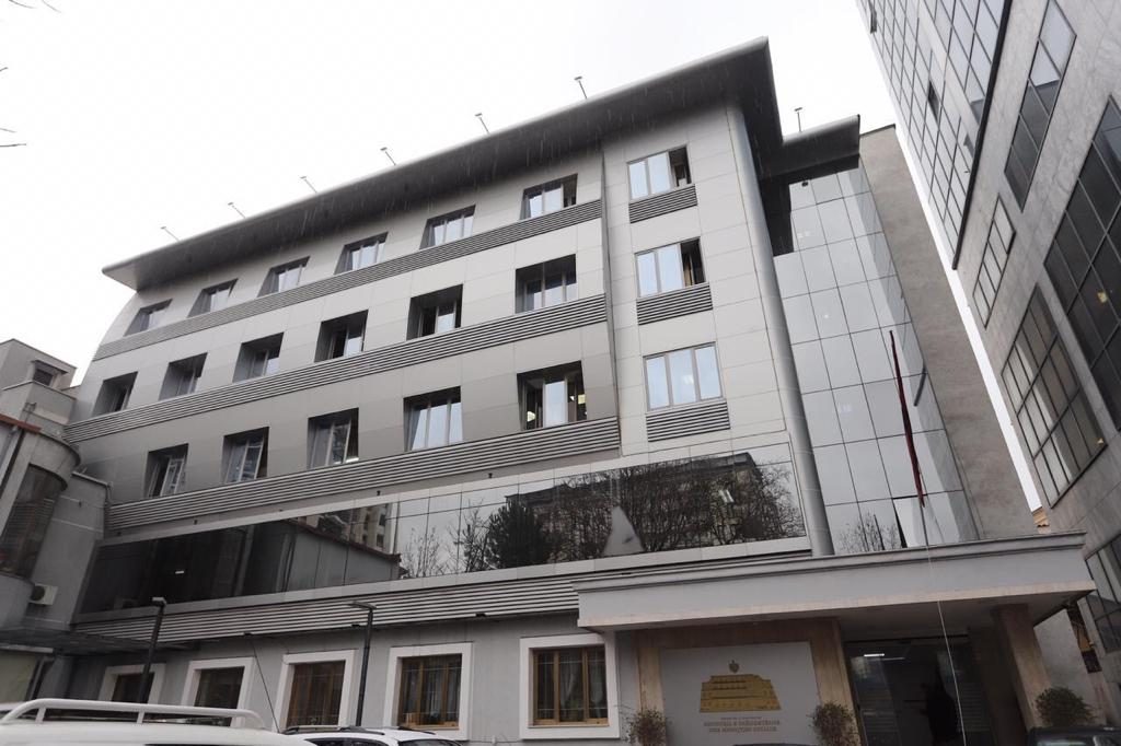 Covid-19/ Ndërron jetë pacientja 84-vjeçare në Spitalin Infektiv