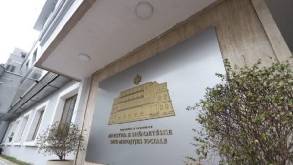 Ministria e Shëndetësisë i përgjigjet PD-së: Të hapur për çdo hetim