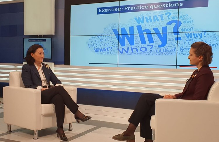 &#8220;Orë mësimi&#8221;, ministrja Besa Shahini interviston ambasadoren Yuri Kim