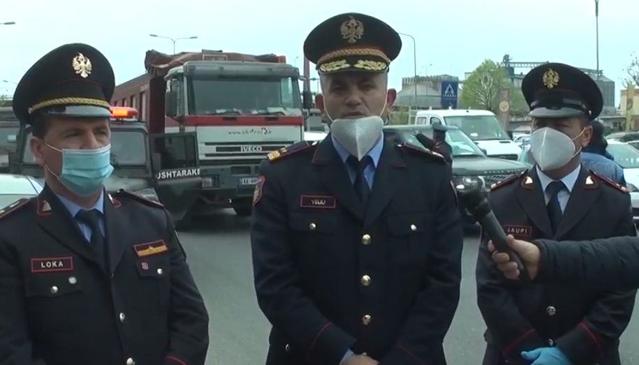 Veliu porosi policëve në terren: Mos toleroni asnjë shofer që lëviz pa autorizim dhe jashtë orarit të lejuar