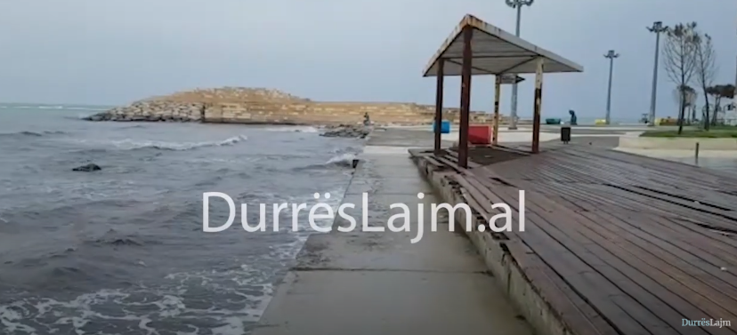 Durrësi i izoluar në një ditë me shi… (VIDEO)