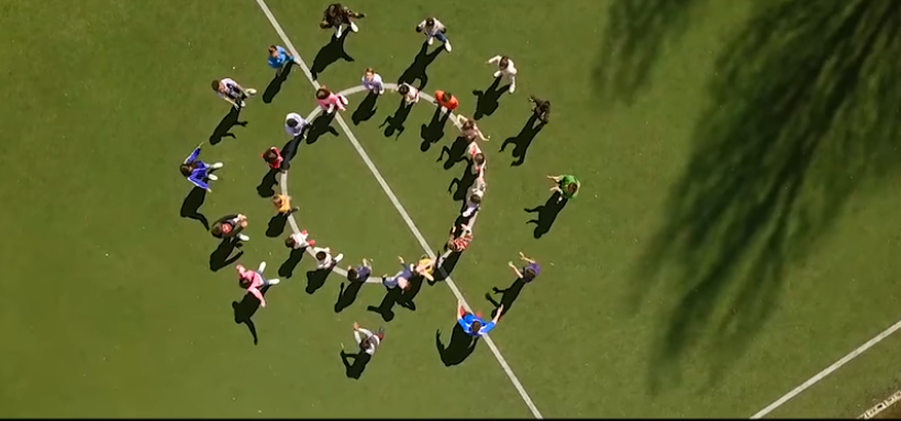 Rama publikon videon nga “Zyber Hallulli”: Për të na dhënë zemër ne të mëdhenjve!