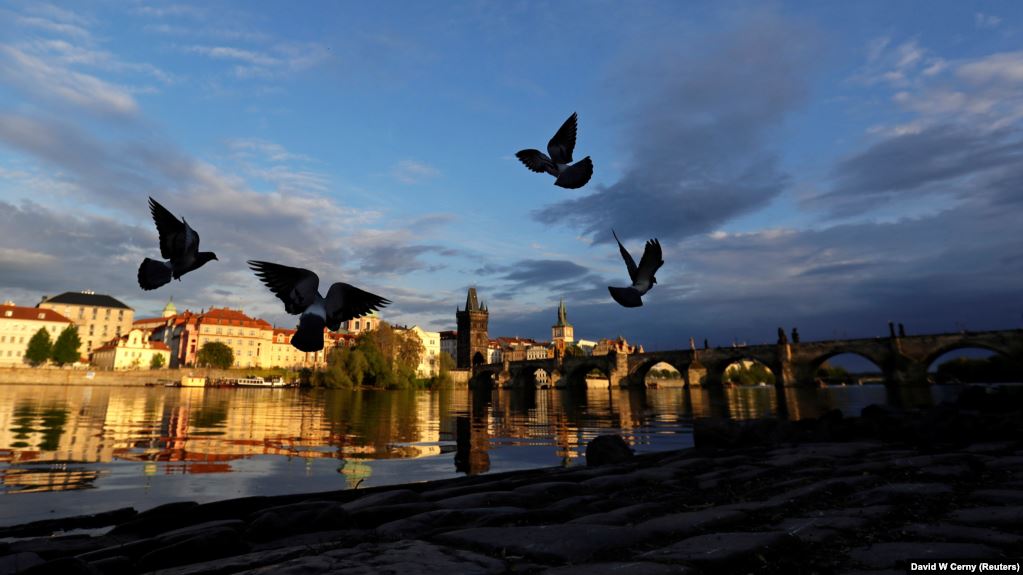 Evropa “duhet të përgatitet për valën e dytë” të koronavirusit