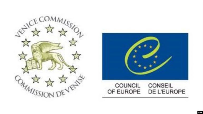 Emërimet në Kushtetuese, “VOA”: Venecia i jep të drejtë Metës për herë të dytë