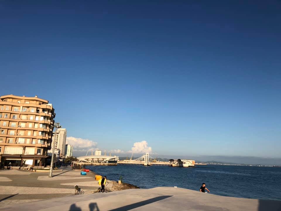 Parashikimi i motit 1 maj, rritje temperaturash në Durrës